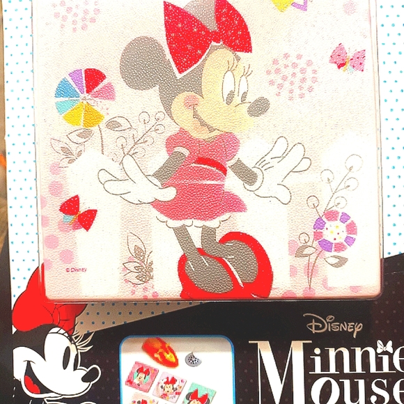 Disney Mandalorian or Mini Mouse Tub Treads 5pk - Picture 7 of 9